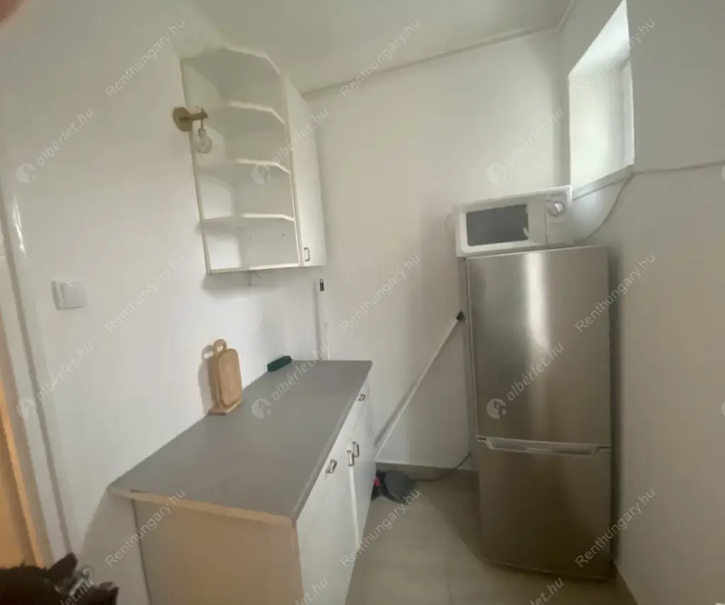 Kiadó albérlet 280000 Ft/hó áron: Budapest, XI. kerület  Ménesi út. Mérete: 65 nm, 2 szobás | Alberlet.hu - 6558025