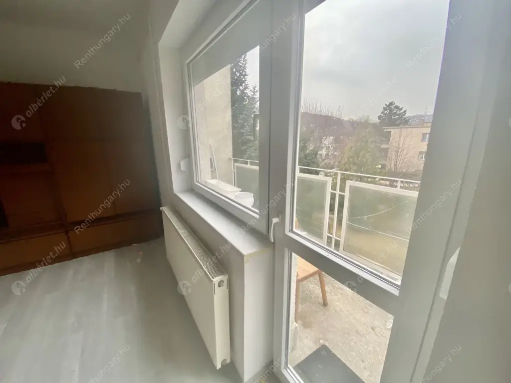 Kiadó albérlet 280000 Ft/hó áron: Budapest, XI. kerület  Ménesi út. Mérete: 65 nm, 2 szobás | Alberlet.hu - 6558026