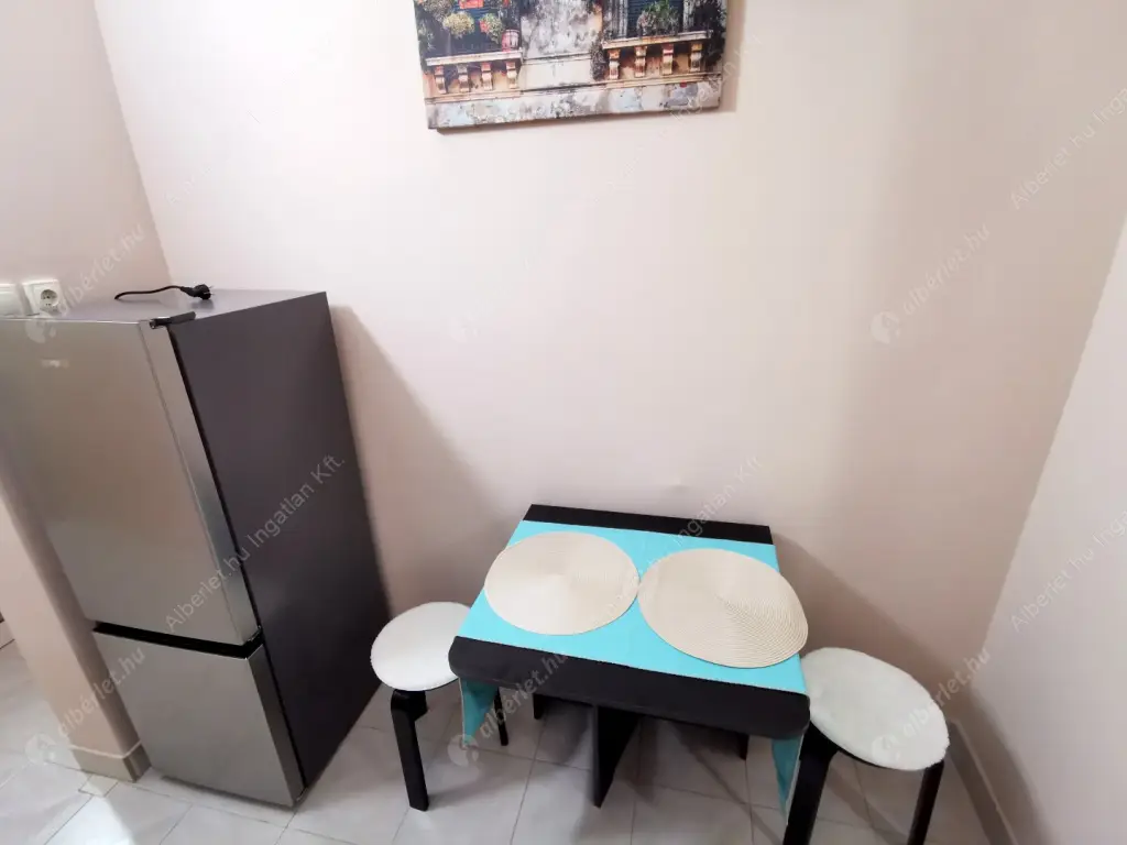 Kiadó albérlet 245000 Ft/hó áron: Budapest, XI. kerület  Menyecske utca. Mérete: 55 nm, 2 szobás | Alberlet.hu - 6557234