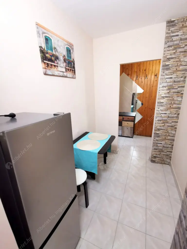 Kiadó albérlet 245000 Ft/hó áron: Budapest, XI. kerület  Menyecske utca. Mérete: 55 nm, 2 szobás | Alberlet.hu - 6557235