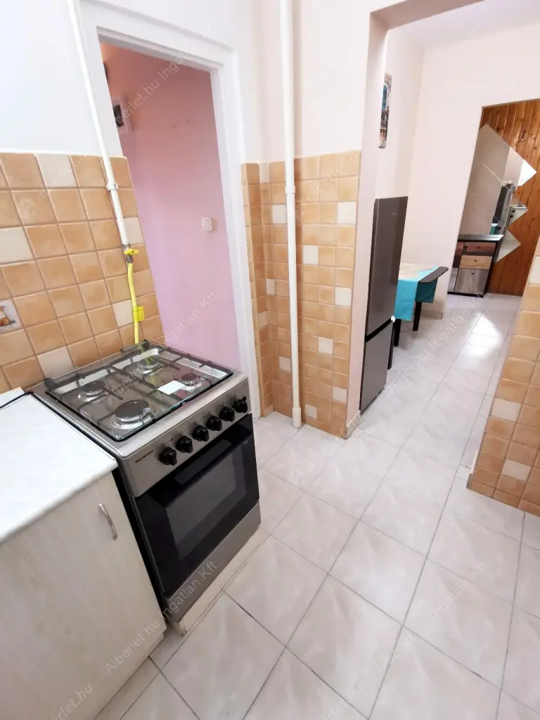 Kiadó albérlet 245000 Ft/hó áron: Budapest, XI. kerület  Menyecske utca. Mérete: 55 nm, 2 szobás | Alberlet.hu - 6557239