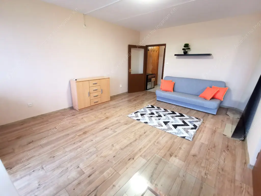 Kiadó albérlet 245000 Ft/hó áron: Budapest, XI. kerület  Menyecske utca. Mérete: 55 nm, 2 szobás | Alberlet.hu - 6557245