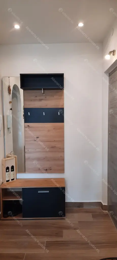 Kiadó albérlet 270000 Ft/hó áron: Budapest, XI. kerület  Menyecske utca. Mérete: 71 nm, 3 szobás | Alberlet.hu - 6665055