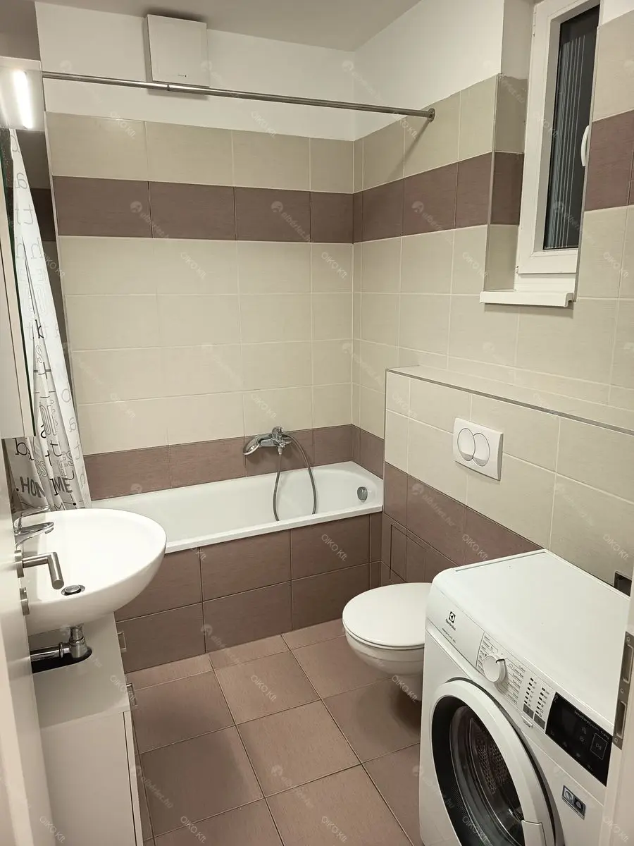 Kiadó albérlet 210000 Ft/hó áron: Budapest, XI. kerület  Mezőkövesd út. Mérete: 35 nm, 1 szobás | Alberlet.hu - 6643465