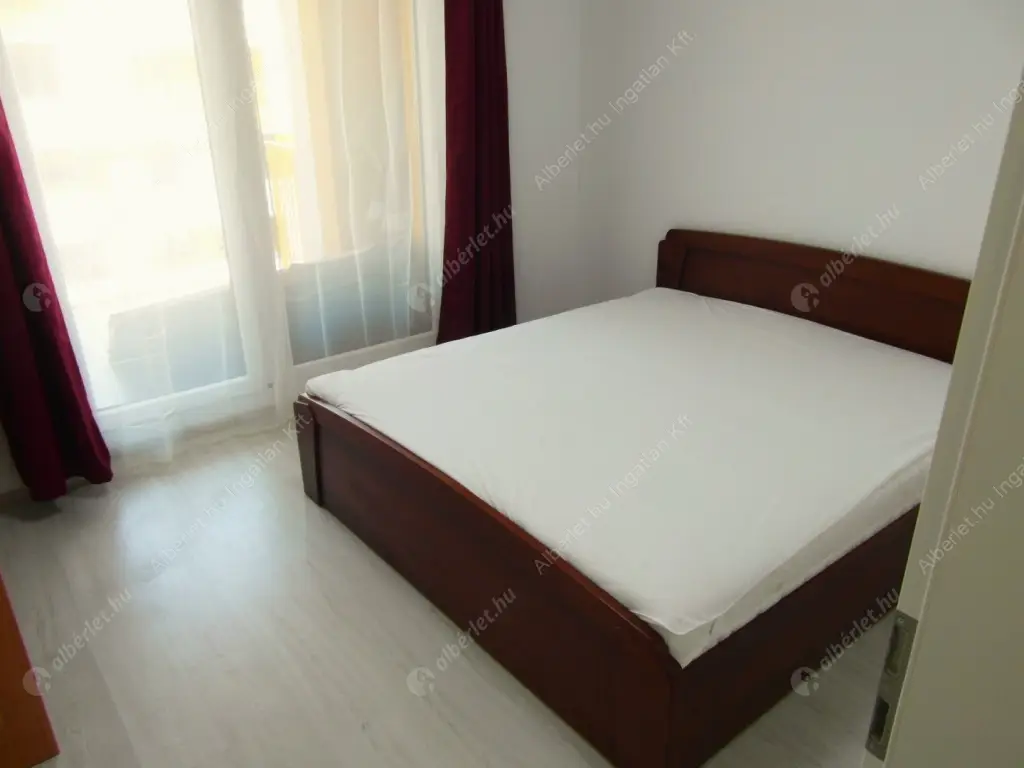 Kiadó albérlet 260000 Ft/hó áron: Budapest, XI. kerület  Mezőkövesd út. Mérete: 56 nm, 2 szobás | Alberlet.hu - 5831565