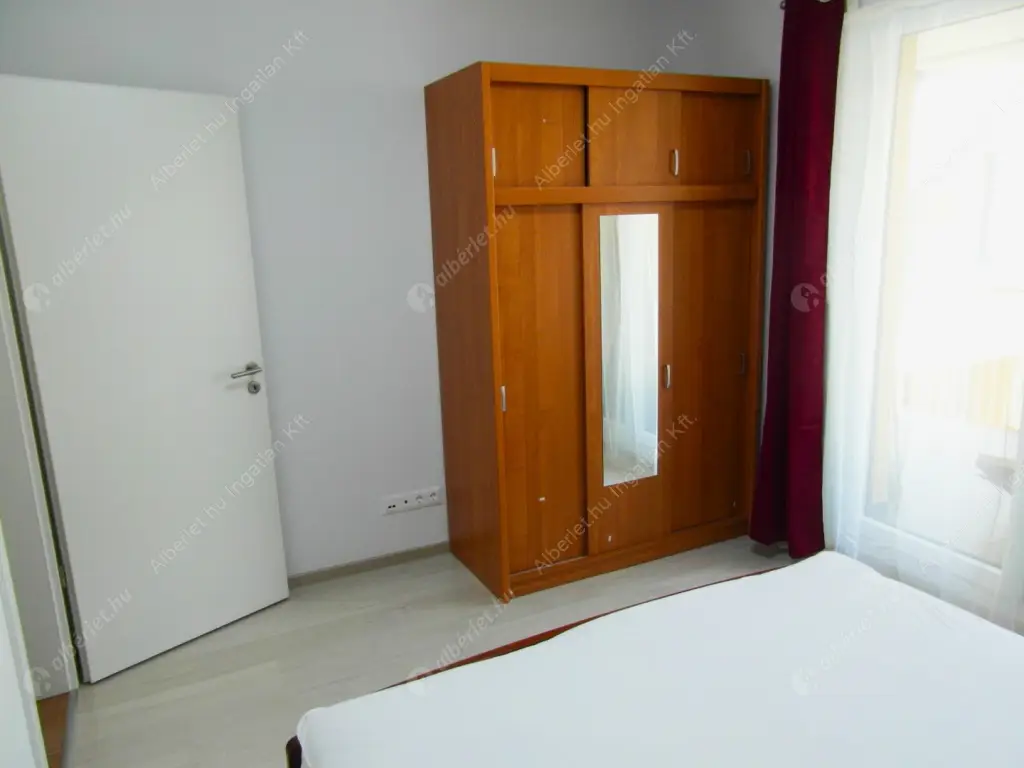 Kiadó albérlet 260000 Ft/hó áron: Budapest, XI. kerület  Mezőkövesd út. Mérete: 56 nm, 2 szobás | Alberlet.hu - 5831566