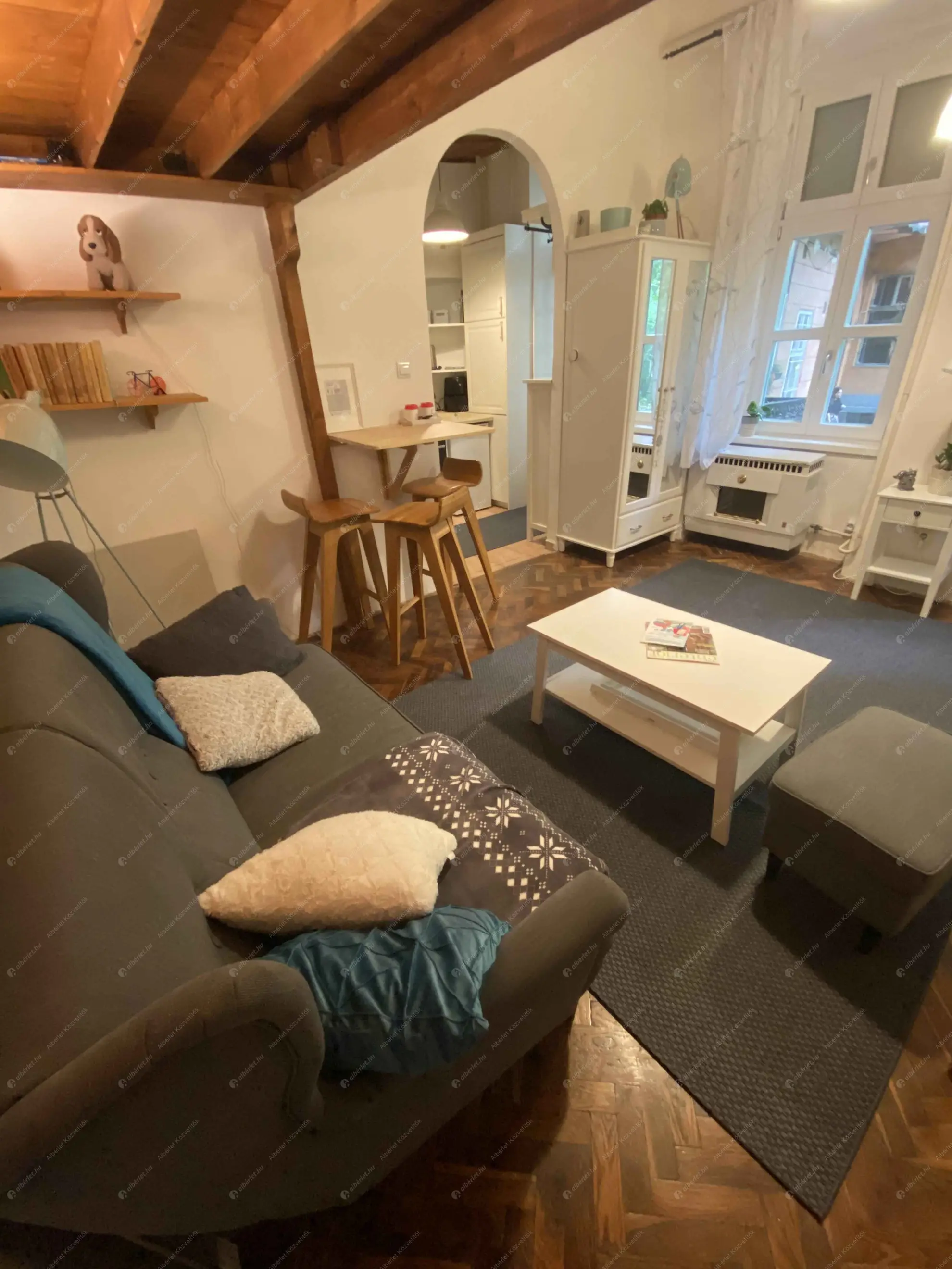 Kiadó albérlet 180000 Ft/hó áron: Budapest, XI. kerület  Móricz Zsigmond körtér. Mérete: 25 nm, 1 szobás | Alberlet.hu - 6585853