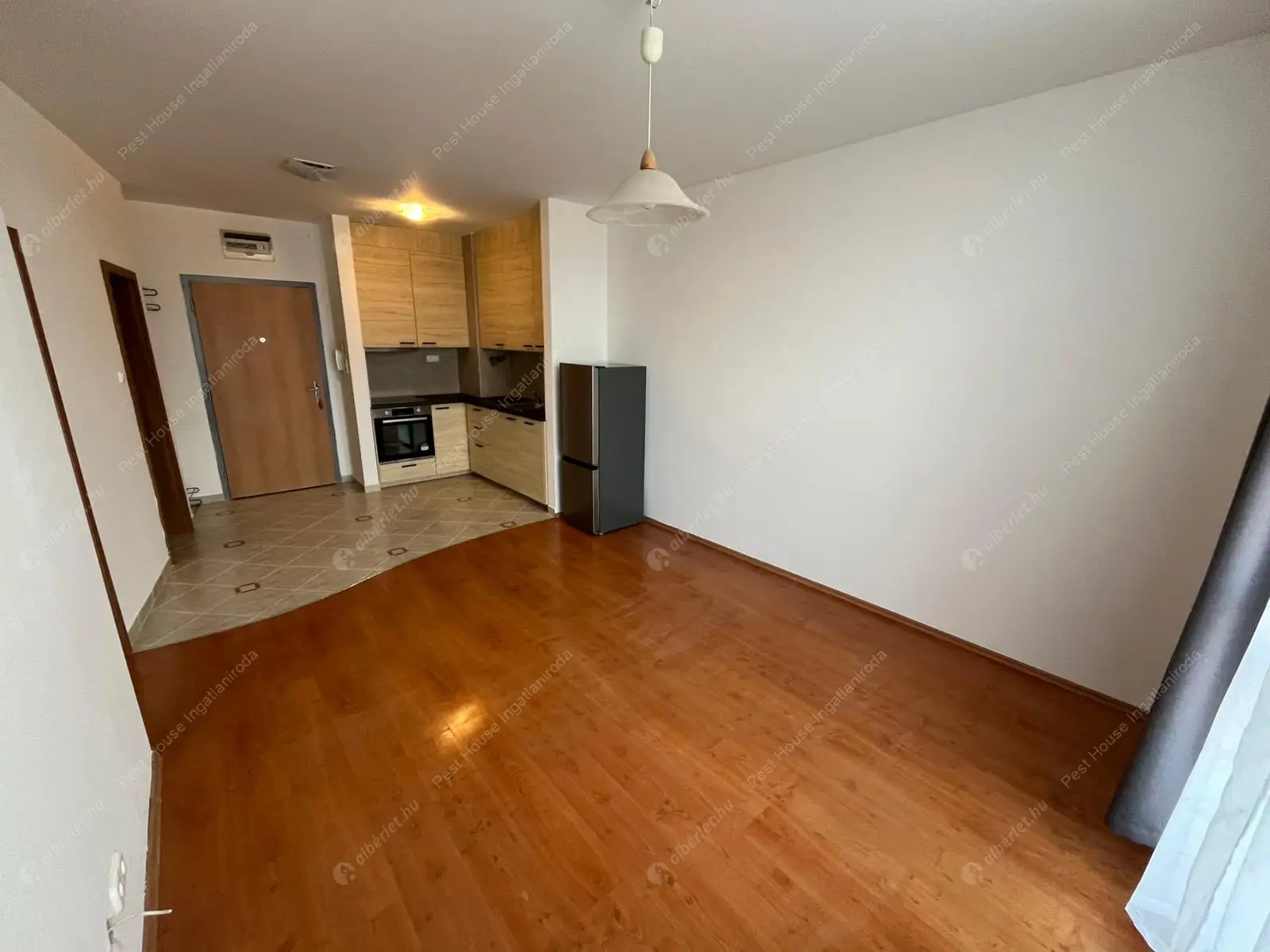 Kiadó albérlet 260000 Ft/hó áron: Budapest, XI. kerület  Nádorliget utca. Mérete: 46 nm, 2 szobás | Alberlet.hu - 6598546