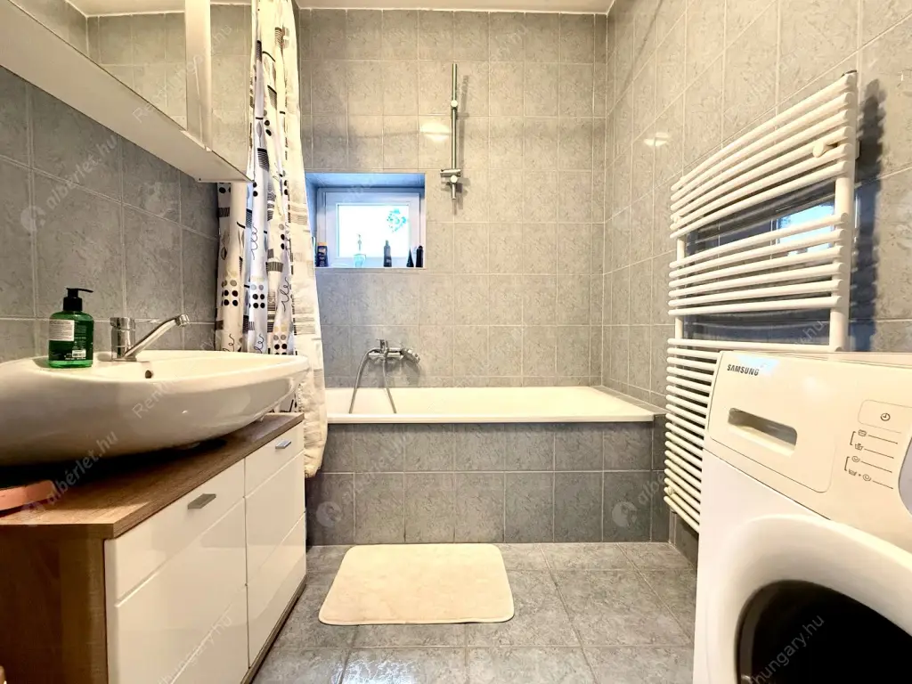 Kiadó albérlet 270000 Ft/hó áron: Budapest, XI. kerület  Nádorliget utca. Mérete: 54 nm, 2 szobás | Alberlet.hu - 6579948