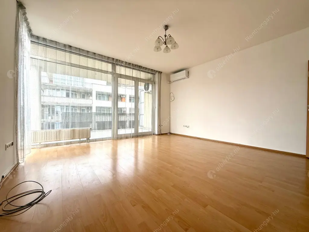 Kiadó albérlet 270000 Ft/hó áron: Budapest, XI. kerület  Nádorliget utca. Mérete: 54 nm, 2 szobás | Alberlet.hu - 6611402