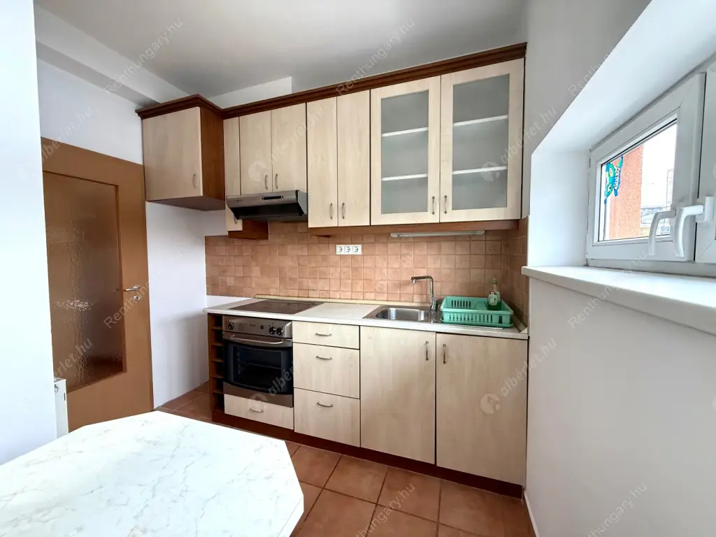 Kiadó albérlet 270000 Ft/hó áron: Budapest, XI. kerület  Nádorliget utca. Mérete: 54 nm, 2 szobás | Alberlet.hu - 6611404