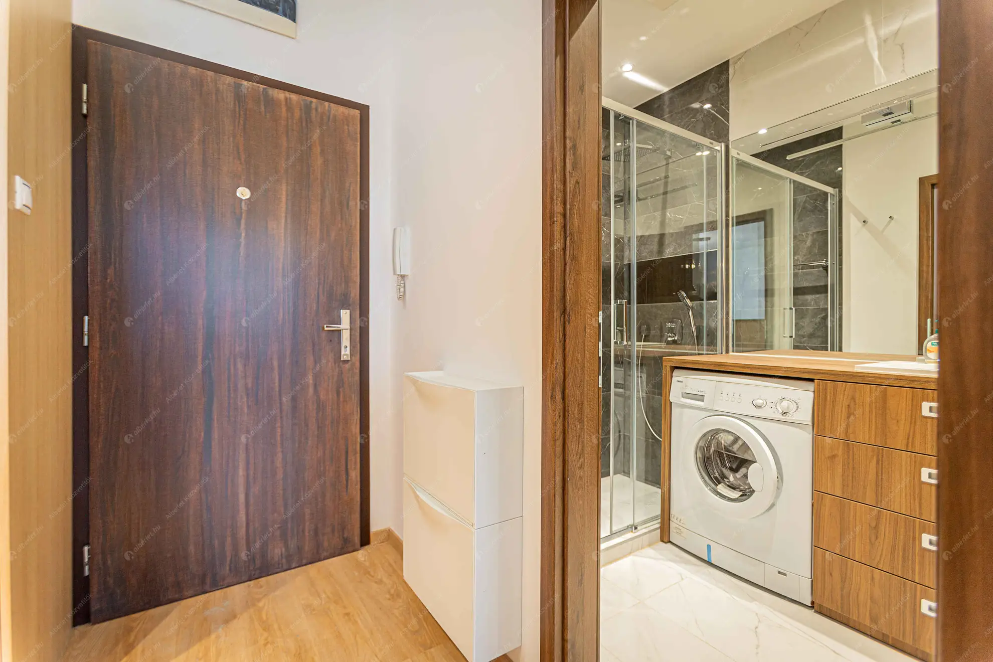 Kiadó albérlet 360000 Ft/hó áron: Budapest, XI. kerület  Nádorliget utca. Mérete: 54 nm, 2 szobás | Alberlet.hu - 6581203