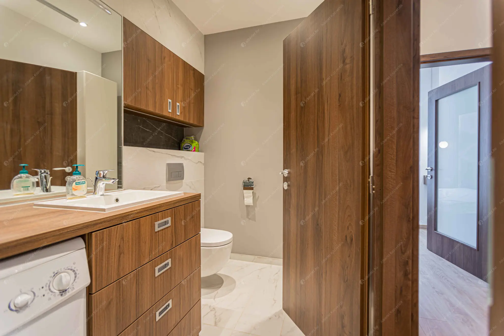 Kiadó albérlet 360000 Ft/hó áron: Budapest, XI. kerület  Nádorliget utca. Mérete: 54 nm, 2 szobás | Alberlet.hu - 6581211