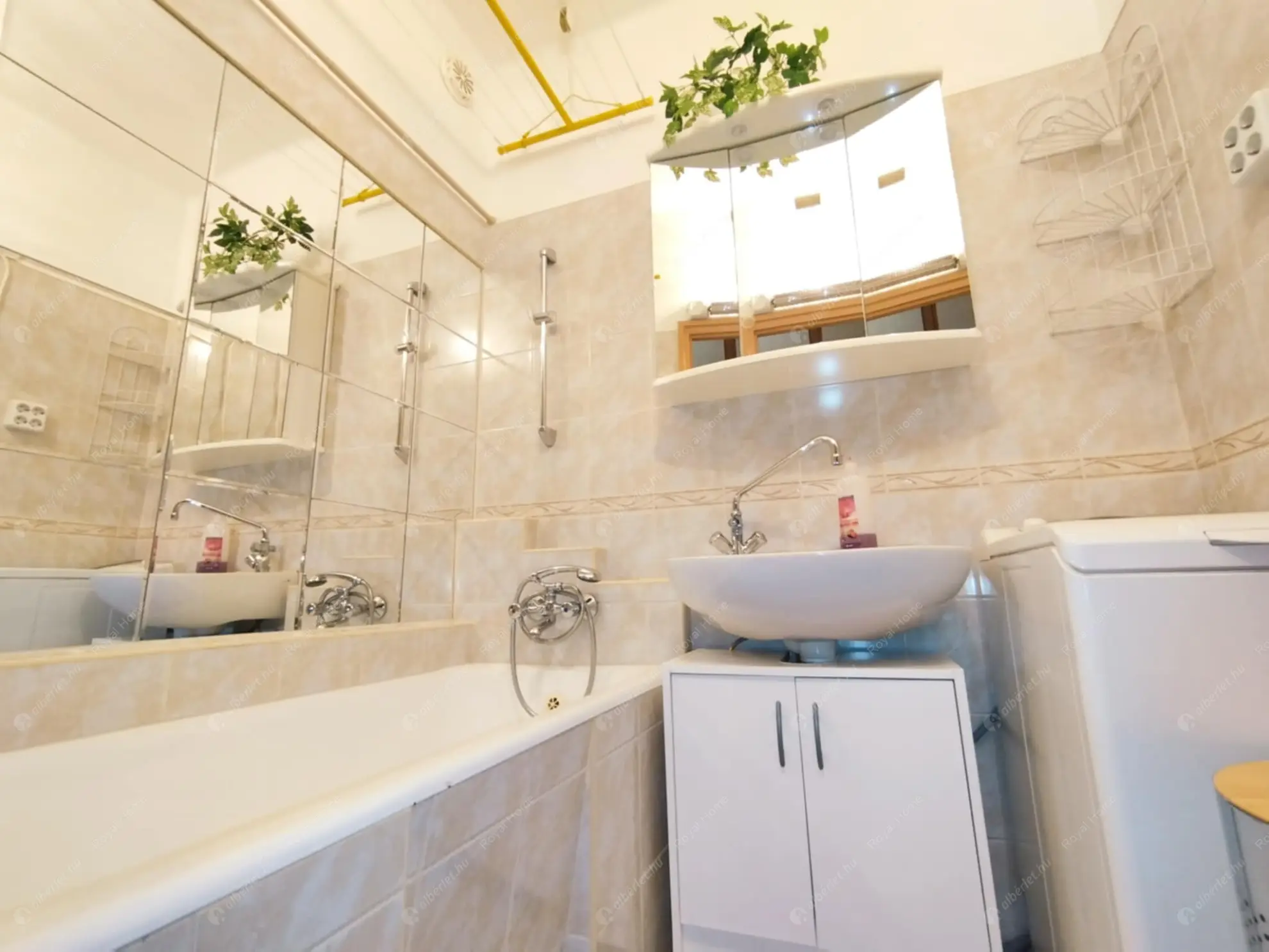 Kiadó albérlet 229000 Ft/hó áron: Budapest, XI. kerület  Nándorfejérvári út. Mérete: 56 nm, 2 szobás | Alberlet.hu - 6572951