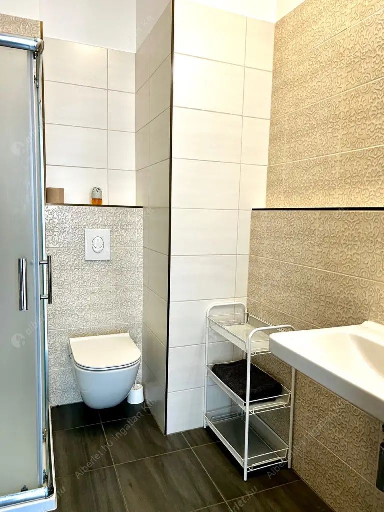 Kiadó albérlet 590000 Ft/hó áron: Budapest, XI. kerület  Napkelte utca. Mérete: 72 nm, 3 szobás | Alberlet.hu - 6638861