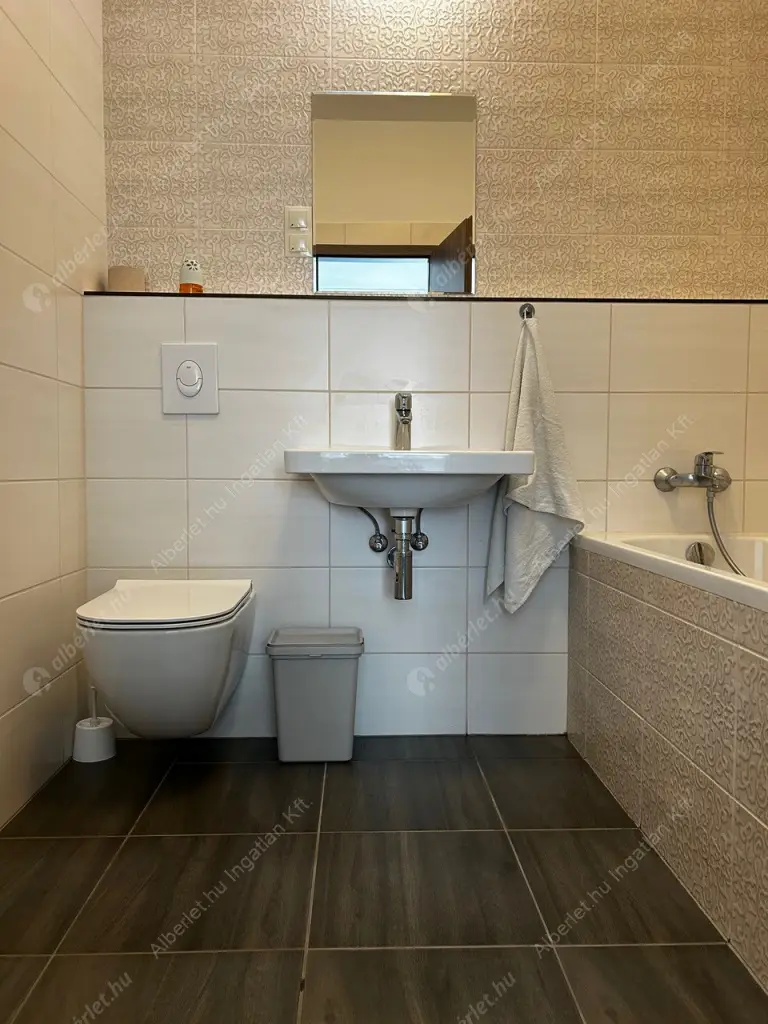 Kiadó albérlet 590000 Ft/hó áron: Budapest, XI. kerület  Napkelte utca. Mérete: 72 nm, 3 szobás | Alberlet.hu - 6638862