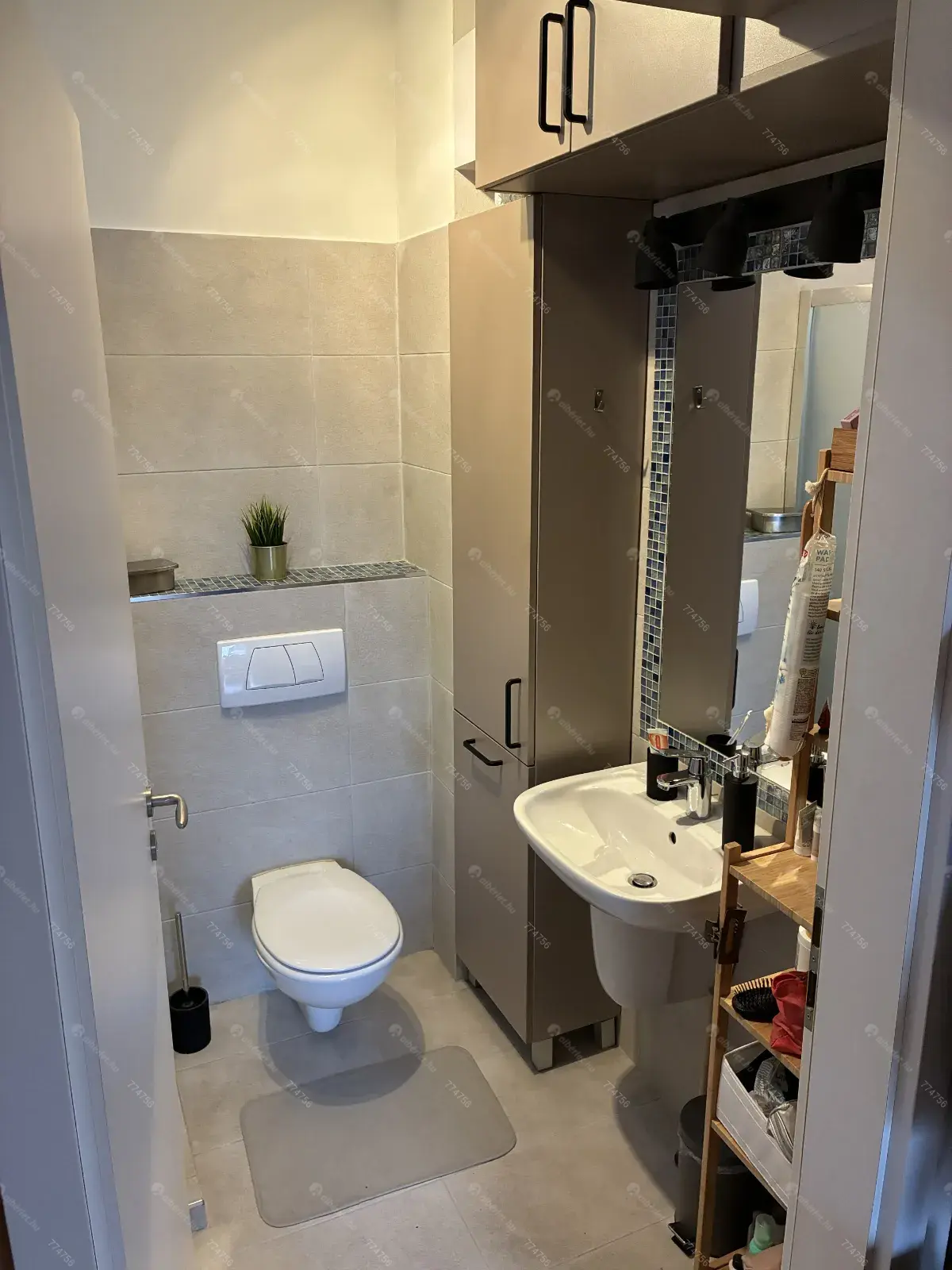 Kiadó albérlet 250000 Ft/hó áron: Budapest, XI. kerület  Naprózsa utca. Mérete: 31 nm, 1 szobás | Alberlet.hu - 6655305