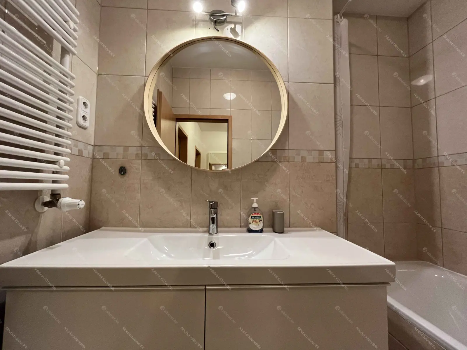 Kiadó albérlet 265000 Ft/hó áron: Budapest, XI. kerület  Ndorliget . Mérete: 57 nm, 2 szobás | Alberlet.hu - 6675695