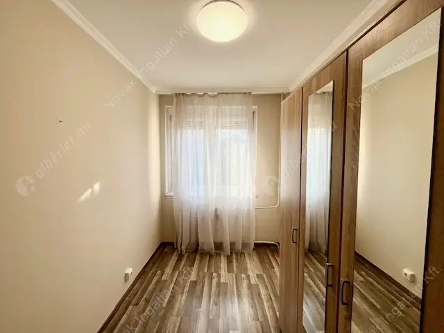 Kiadó albérlet 280000 Ft/hó áron: Budapest, XI. kerület  Neszmélyi út. Mérete: 55 nm, 3 szobás | Alberlet.hu - 6574356