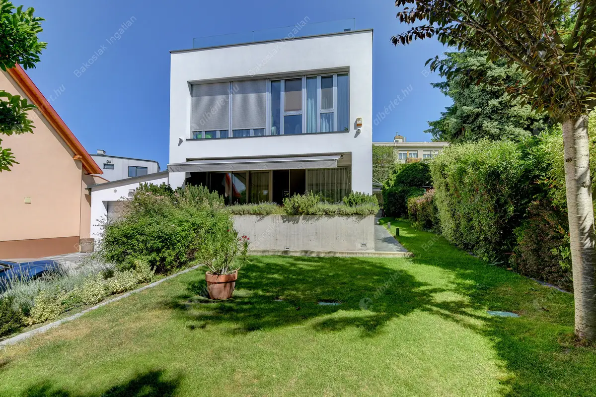 Kiadó albérlet 1748000 Ft/hó áron: Budapest, XI. kerület  Õrség utca. Mérete: 190 nm, 5 szobás | Alberlet.hu - 6554637