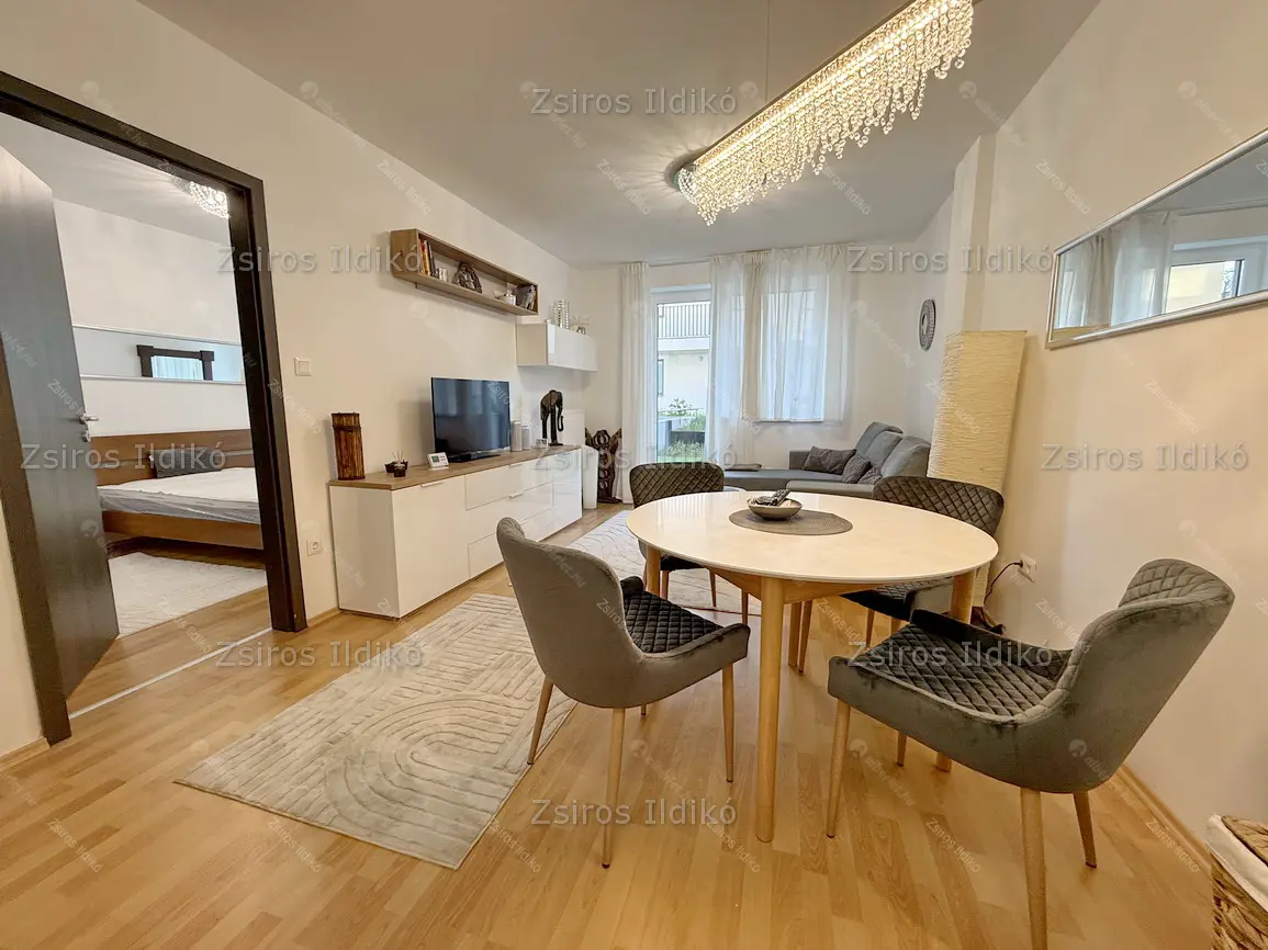 Kiadó albérlet 280000 Ft/hó áron: Budapest, XI. kerület  Péterhegy . Mérete: 49 nm, 2 szobás | Alberlet.hu - 6695950