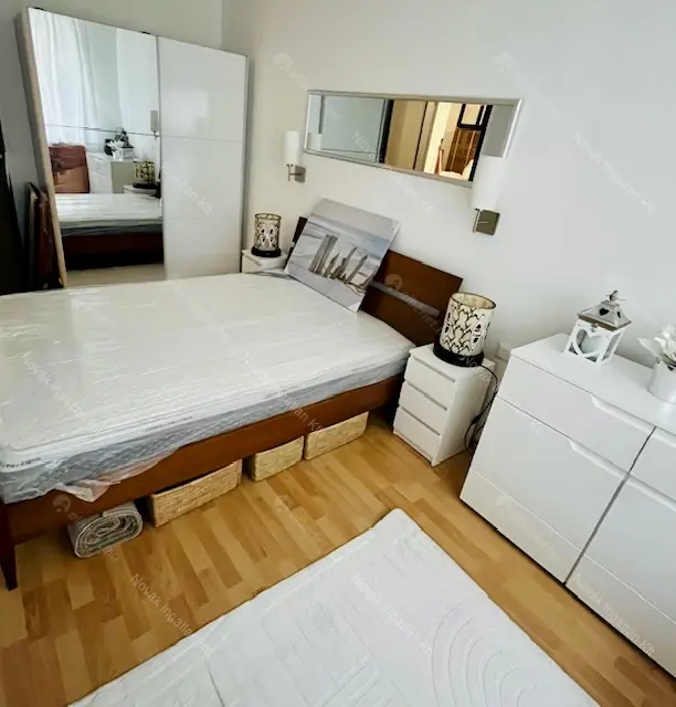 Kiadó albérlet 280000 Ft/hó áron: Budapest, XI. kerület  Péterhegyi út. Mérete: 43 nm, 2 szobás | Alberlet.hu - 6694711