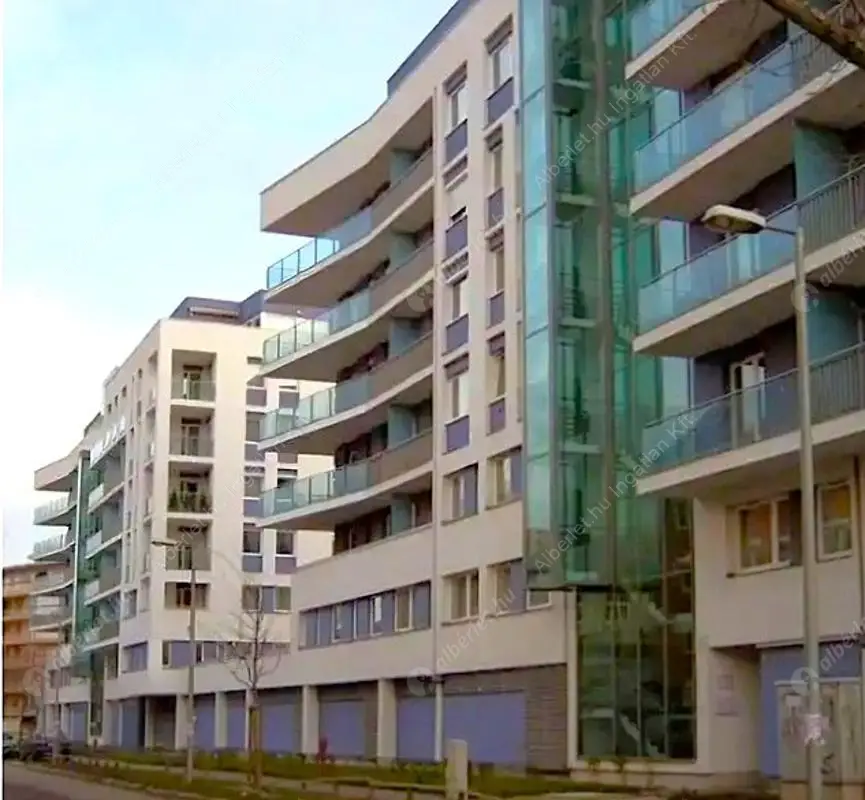 Kiadó albérlet 289000 Ft/hó áron: Budapest, XI. kerület  Prielle Kornélia utca. Mérete: 50 nm, 2 szobás | Alberlet.hu - 6626912