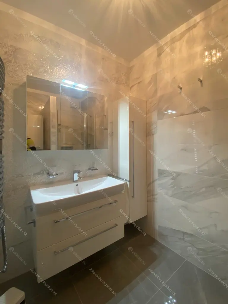 Kiadó albérlet 375000 Ft/hó áron: Budapest, XI. kerület  Rahó utca. Mérete: 45 nm, 1 szobás | Alberlet.hu - 6659468