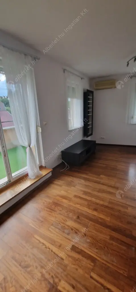 Kiadó albérlet 440000 Ft/hó áron: Budapest, XI. kerület  Rahó utca. Mérete: 75 nm, 3 szobás | Alberlet.hu - 6592579