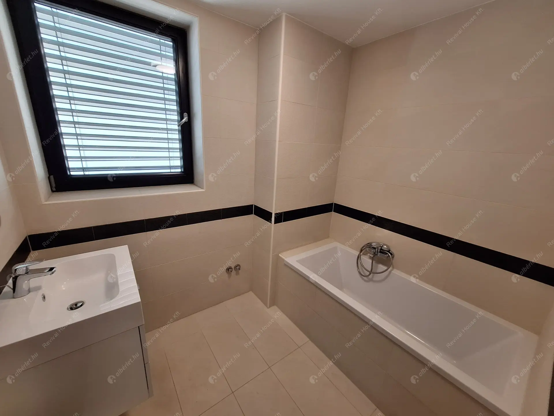 Kiadó albérlet 1200000 Ft/hó áron: Budapest, XI. kerület  Rákó utca. Mérete: 200 nm, 4 szobás | Alberlet.hu - 6529543