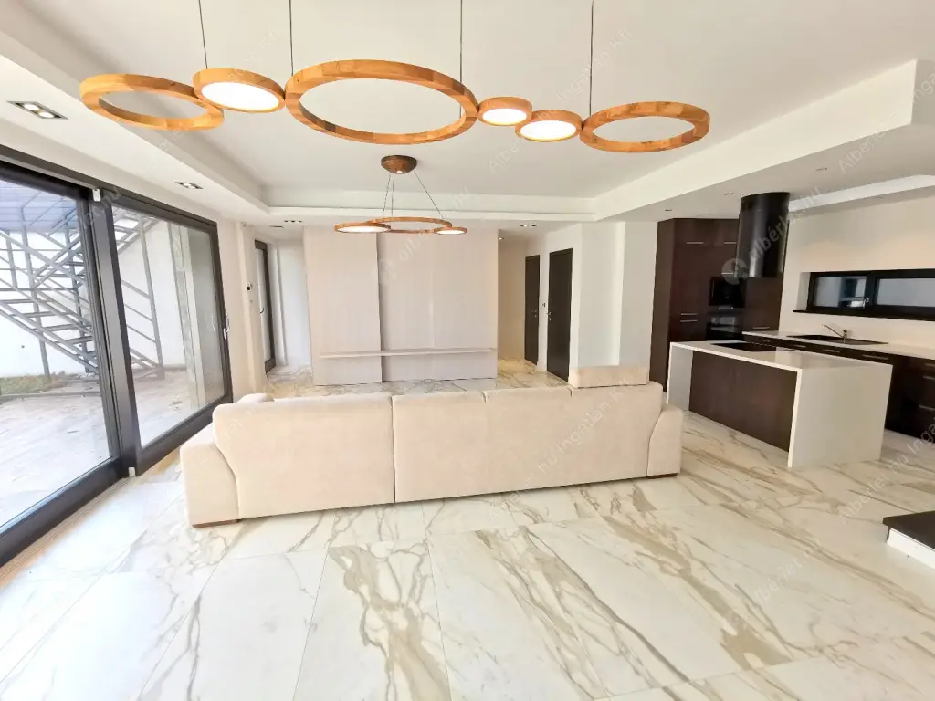 Kiadó albérlet 1154000 Ft/hó áron: Budapest, XI. kerület  Rákó utca. Mérete: 200 nm, 4 szobás | Alberlet.hu - 6578387