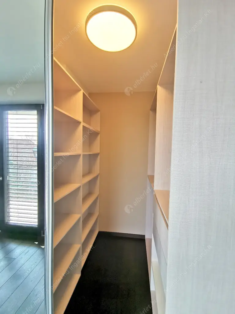 Kiadó albérlet 1154000 Ft/hó áron: Budapest, XI. kerület  Rákó utca. Mérete: 200 nm, 4 szobás | Alberlet.hu - 6578397