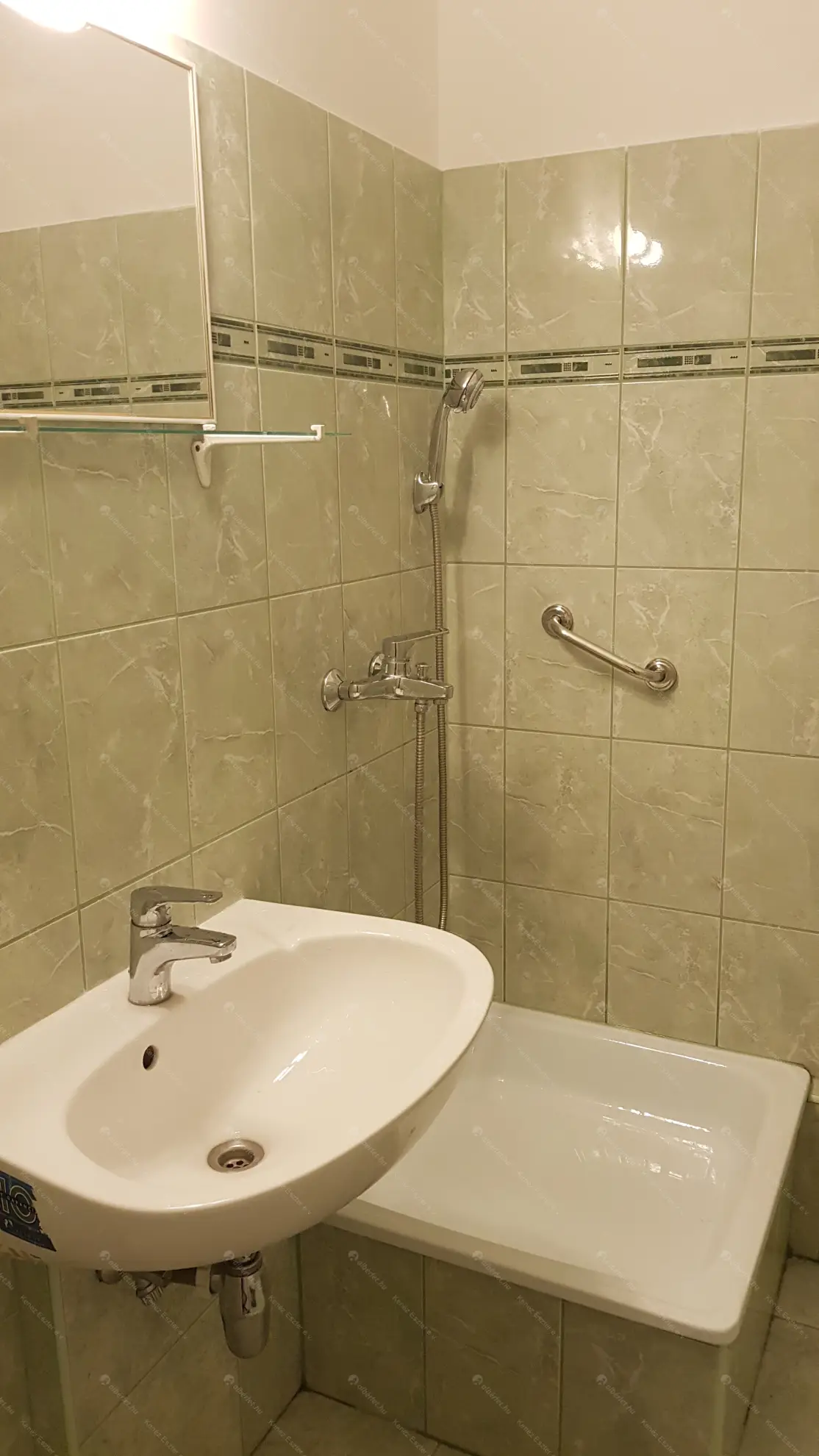 Kiadó albérlet 260000 Ft/hó áron: Budapest, XI. kerület  Regős utca. Mérete: 54 nm, 2 szobás | Alberlet.hu - 6569608