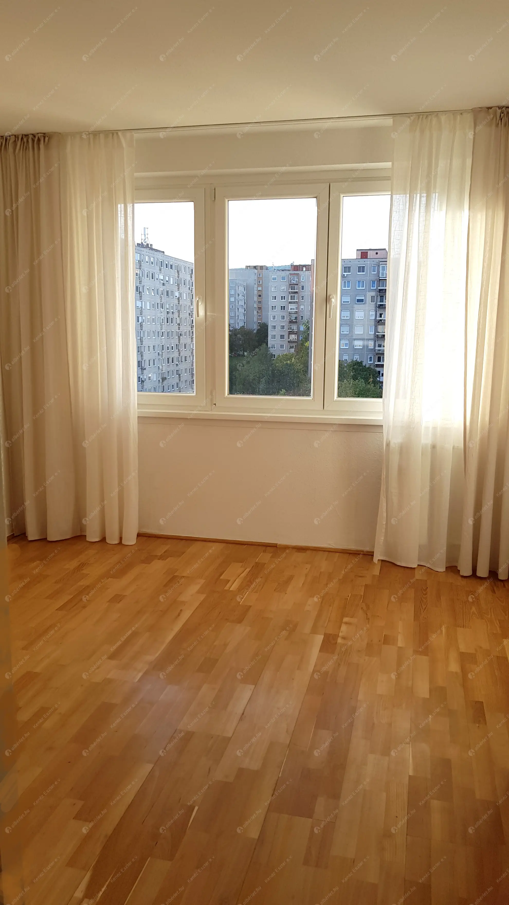 Kiadó albérlet 260000 Ft/hó áron: Budapest, XI. kerület  Regős utca. Mérete: 54 nm, 2 szobás | Alberlet.hu - 6569618