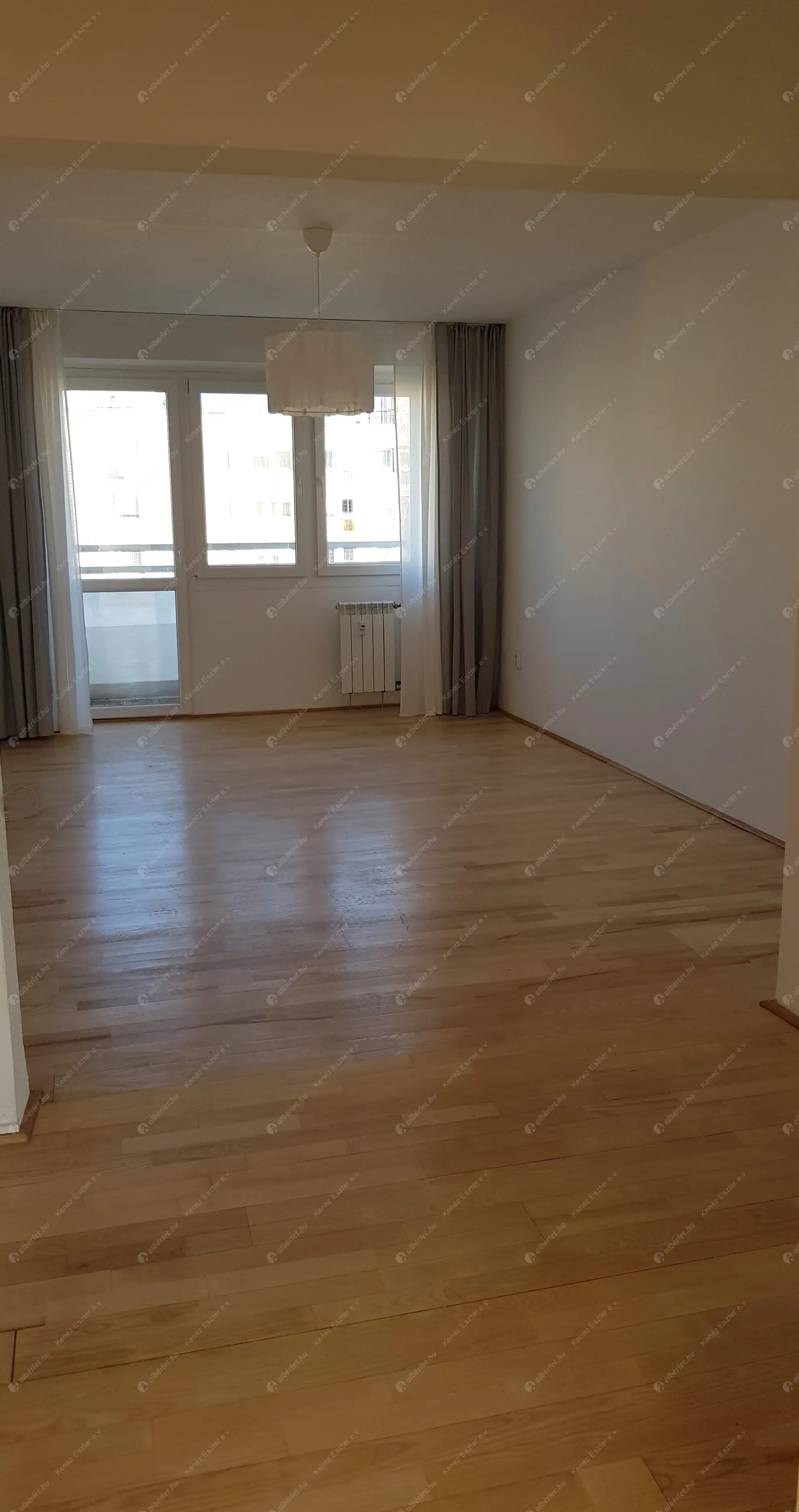 Kiadó albérlet 260000 Ft/hó áron: Budapest, XI. kerület  Regős utca. Mérete: 54 nm, 2 szobás | Alberlet.hu - 6569626