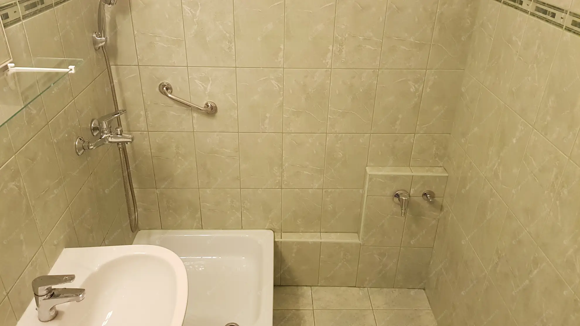 Kiadó albérlet 260000 Ft/hó áron: Budapest, XI. kerület  Regős utca. Mérete: 54 nm, 2 szobás | Alberlet.hu - 6574072