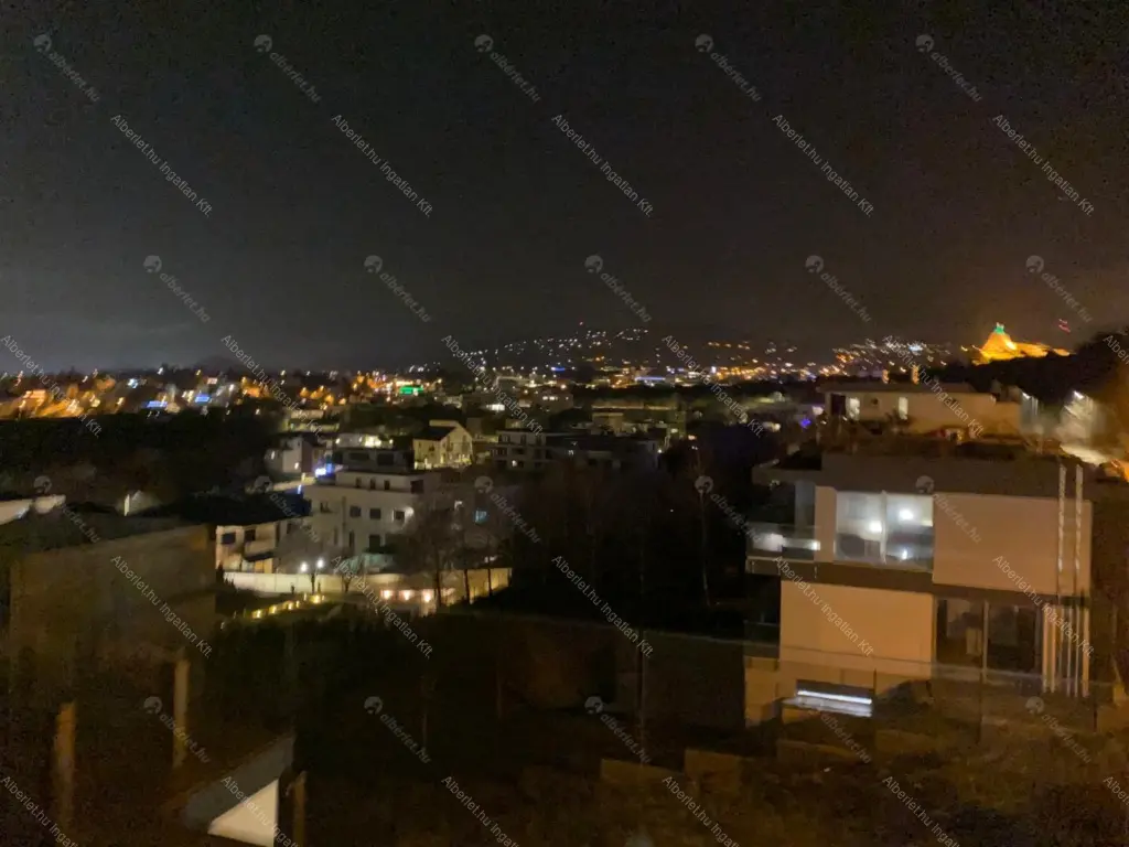 Kiadó albérlet 1100000 Ft/hó áron: Budapest, XI. kerület  Rétkerülő út. Mérete: 117 nm, 4 szobás | Alberlet.hu - 6656086