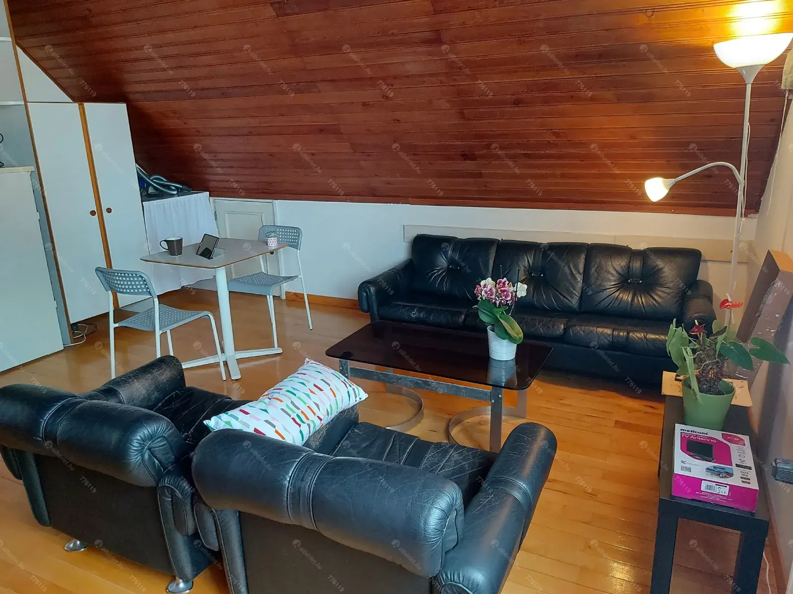 Kiadó albérlet 220000 Ft/hó áron: Budapest, XI. kerület  Rozsnyó tér. Mérete: 41 nm, 1 szobás | Alberlet.hu - 6685985