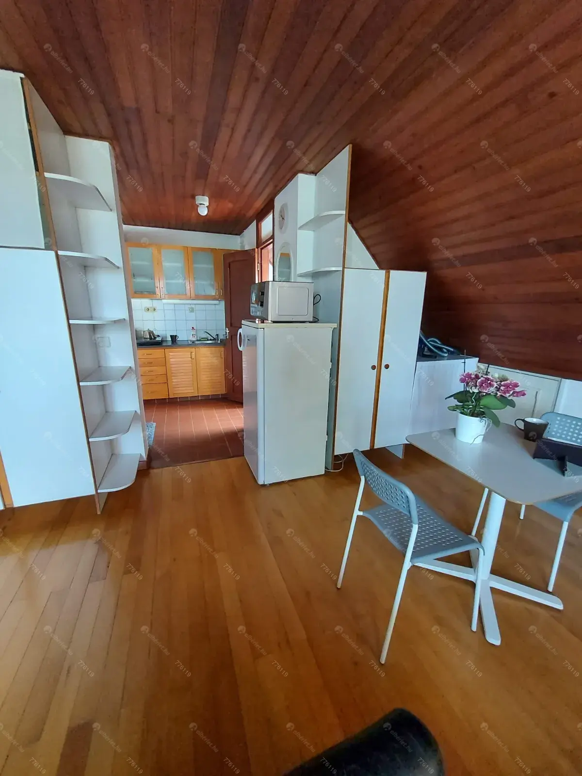 Kiadó albérlet 220000 Ft/hó áron: Budapest, XI. kerület  Rozsnyó tér. Mérete: 41 nm, 1 szobás | Alberlet.hu - 6685993