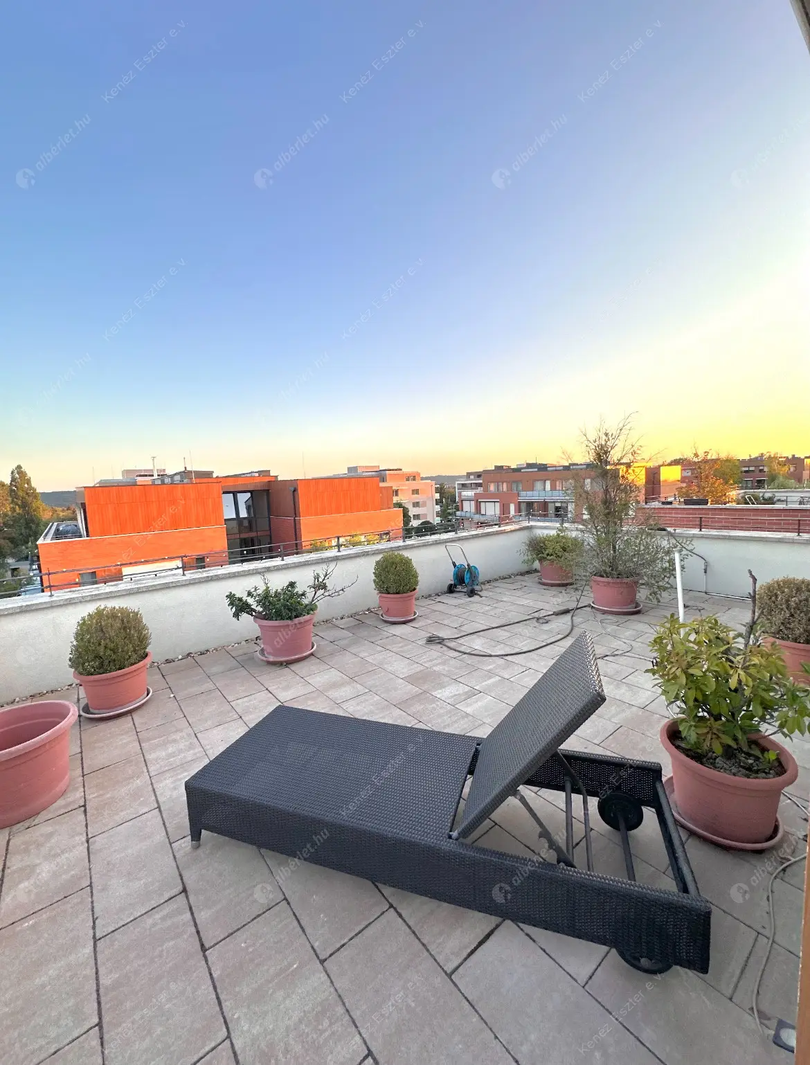 Kiadó albérlet 690000 Ft/hó áron: Budapest, XI. kerület  Rupphegyi út. Mérete: 114 nm, 4 szobás | Alberlet.hu - 6470822