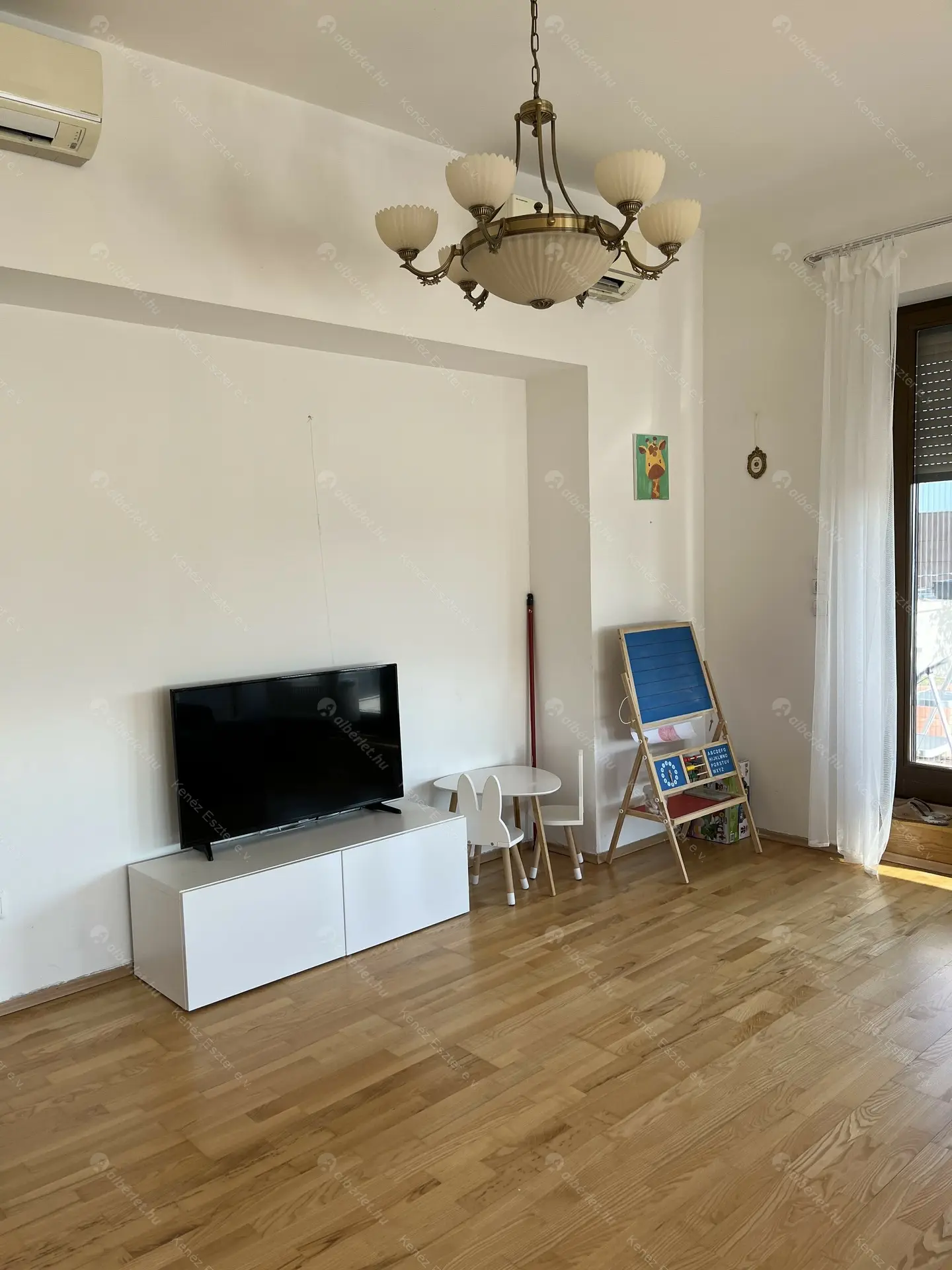 Kiadó albérlet 690000 Ft/hó áron: Budapest, XI. kerület  Rupphegyi út. Mérete: 114 nm, 4 szobás | Alberlet.hu - 6470831