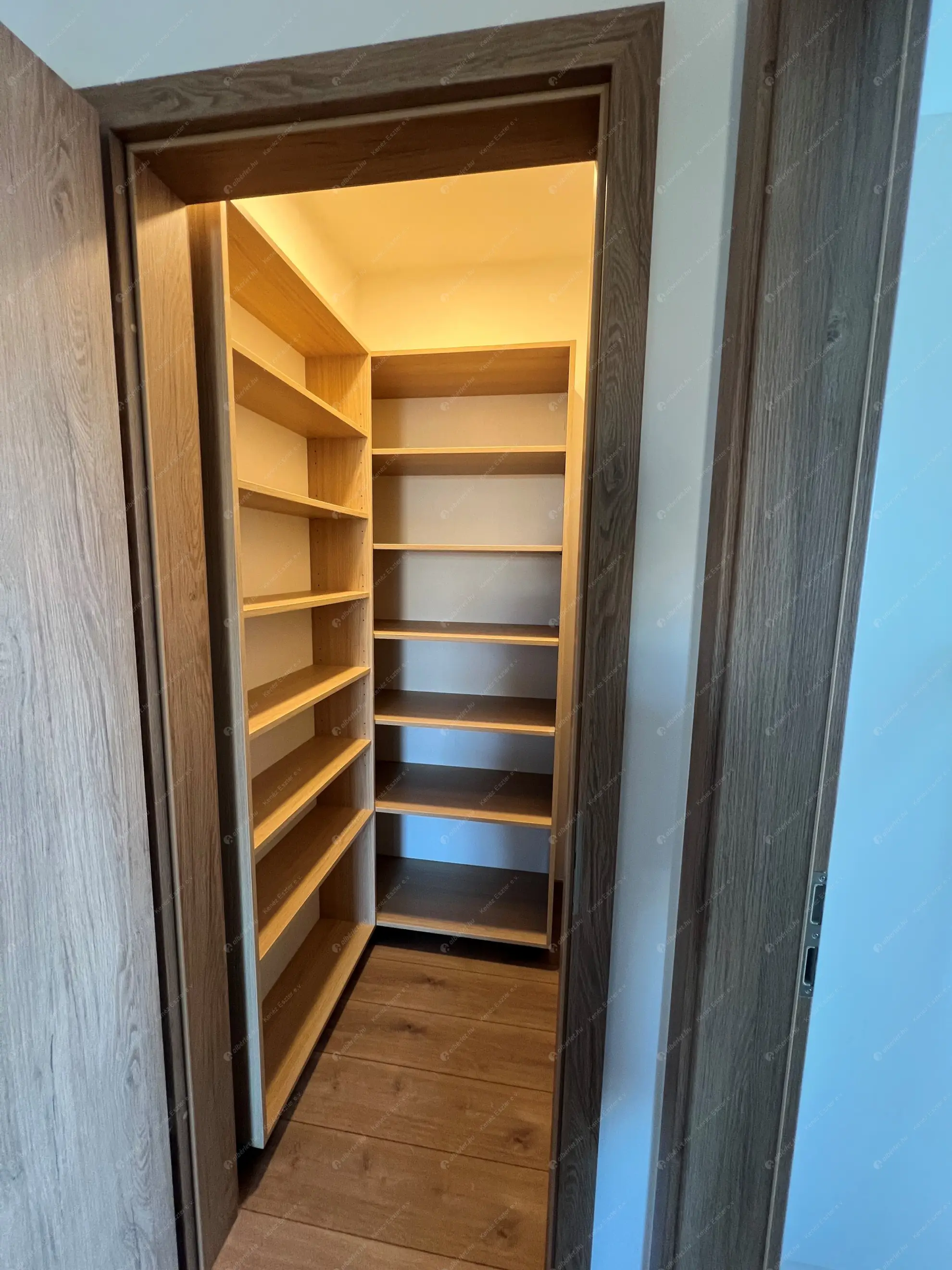 Kiadó albérlet 520000 Ft/hó áron: Budapest, XI. kerület  Rupphegyi út. Mérete: 68 nm, 3 szobás | Alberlet.hu - 6580923