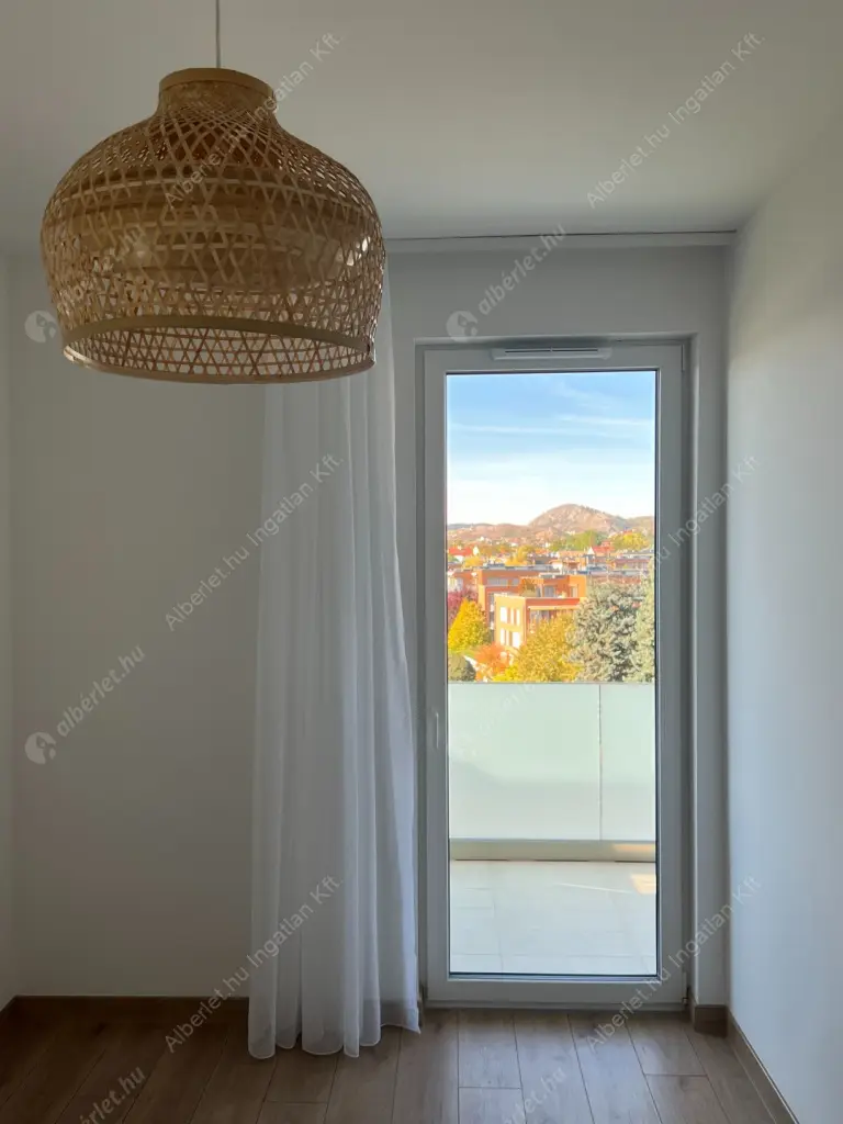 Kiadó albérlet 520000 Ft/hó áron: Budapest, XI. kerület  Rupphegyi út. Mérete: 68 nm, 3 szobás | Alberlet.hu - 6581353