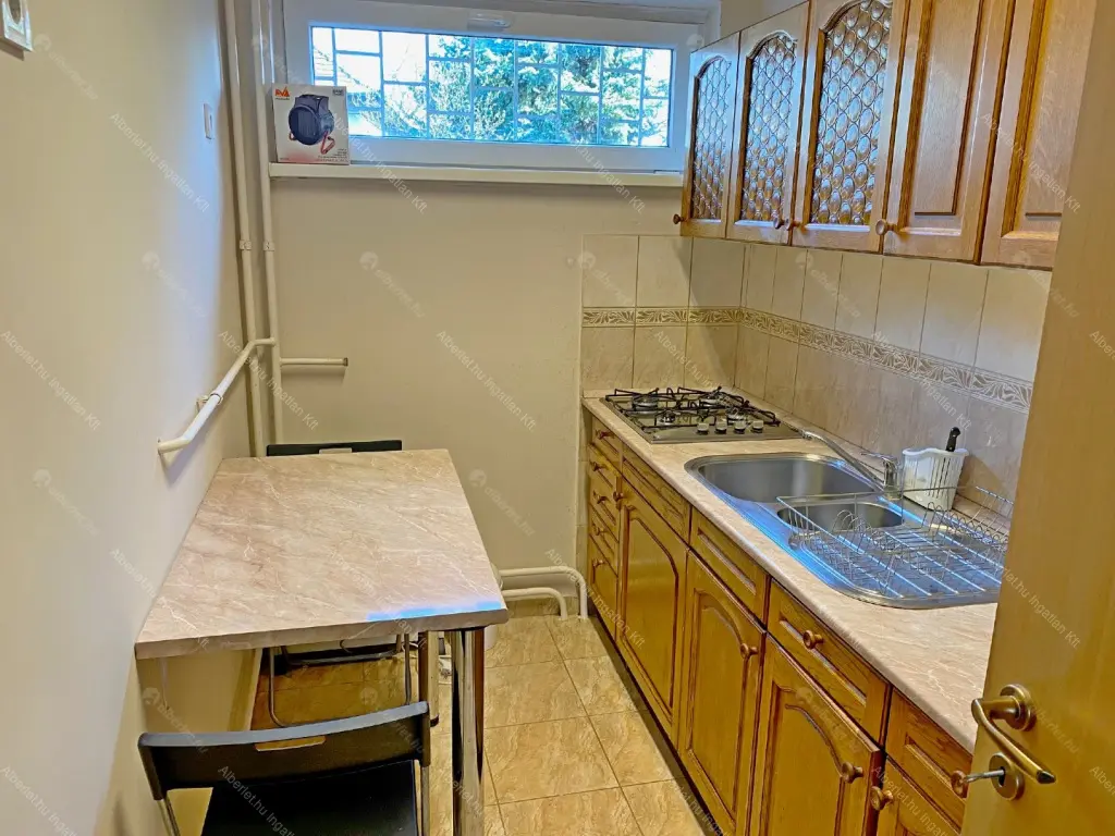 Kiadó albérlet 200000 Ft/hó áron: Budapest, XI. kerület  Sáfrány utca. Mérete: 32 nm, 1 szobás | Alberlet.hu - 6696056