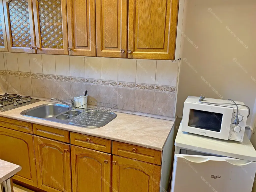 Kiadó albérlet 200000 Ft/hó áron: Budapest, XI. kerület  Sáfrány utca. Mérete: 32 nm, 1 szobás | Alberlet.hu - 6696057