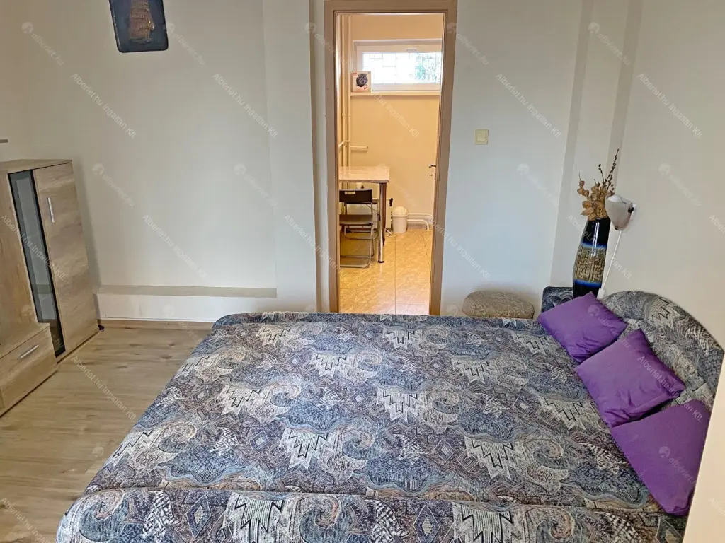 Kiadó albérlet 200000 Ft/hó áron: Budapest, XI. kerület  Sáfrány utca. Mérete: 32 nm, 1 szobás | Alberlet.hu - 6696072