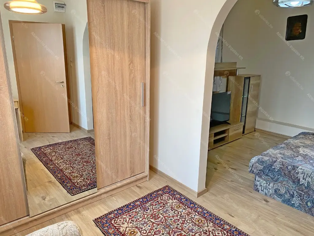 Kiadó albérlet 200000 Ft/hó áron: Budapest, XI. kerület  Sáfrány utca. Mérete: 32 nm, 1 szobás | Alberlet.hu - 6696075