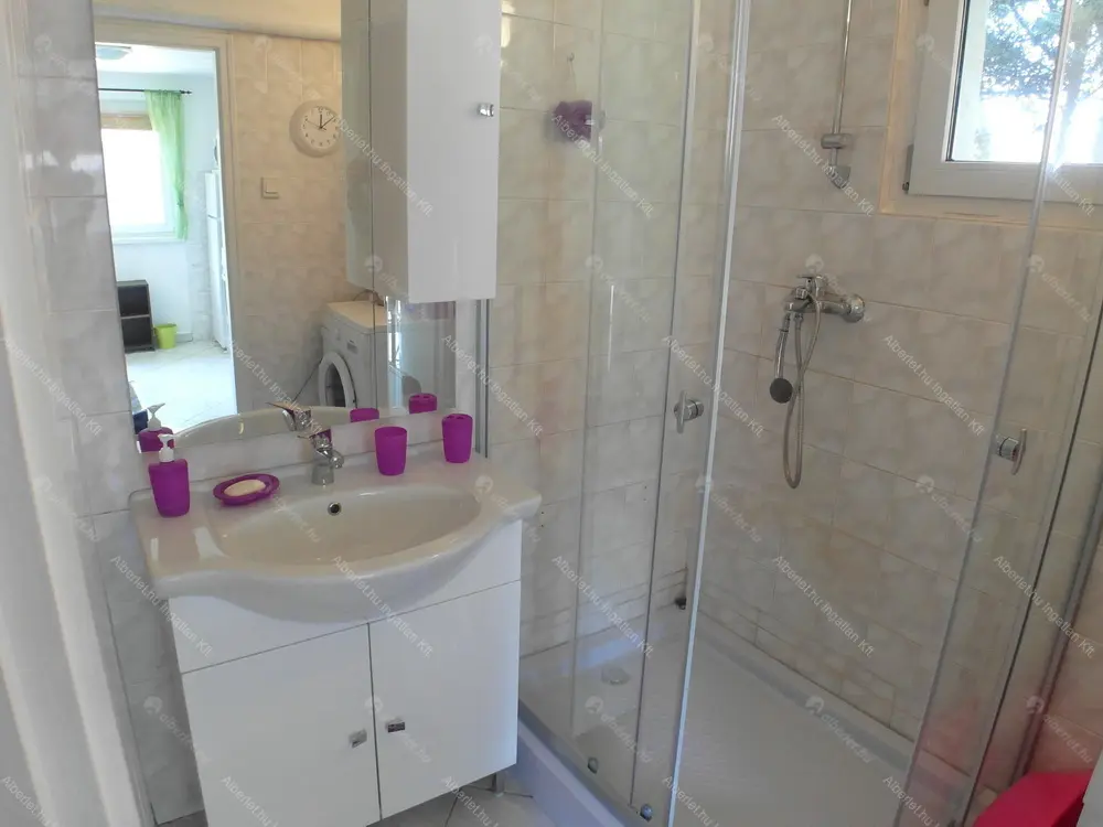 Kiadó albérlet 220000 Ft/hó áron: Budapest, XI. kerület  Sáfrány utca. Mérete: 36 nm, 1 szobás | Alberlet.hu - 6686682