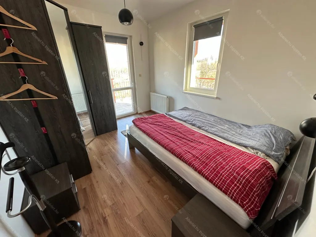 Kiadó albérlet 295000 Ft/hó áron: Budapest, XI. kerület  Sárbogárdi út. Mérete: 64 nm, 3 szobás | Alberlet.hu - 6674425