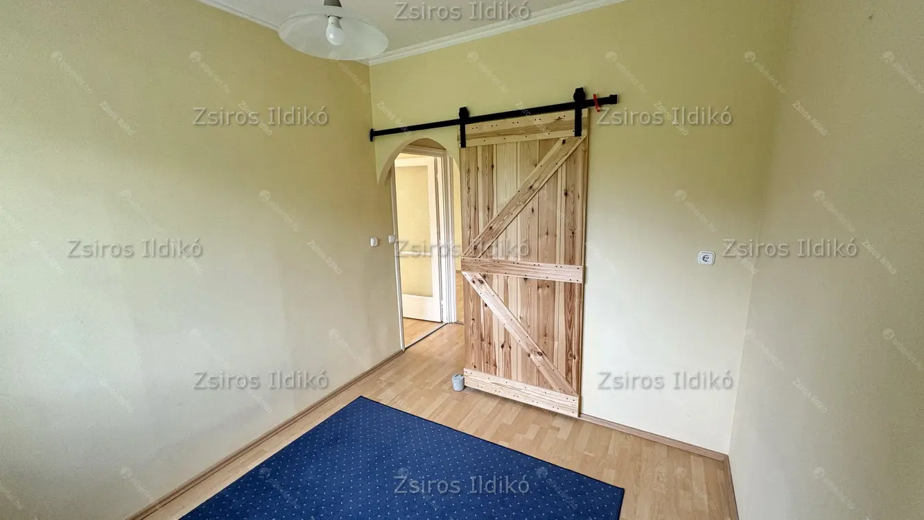 Kiadó albérlet 320000 Ft/hó áron: Budapest, XI. kerület  Sasad . Mérete: 64 nm, 2 szobás | Alberlet.hu - 6703921